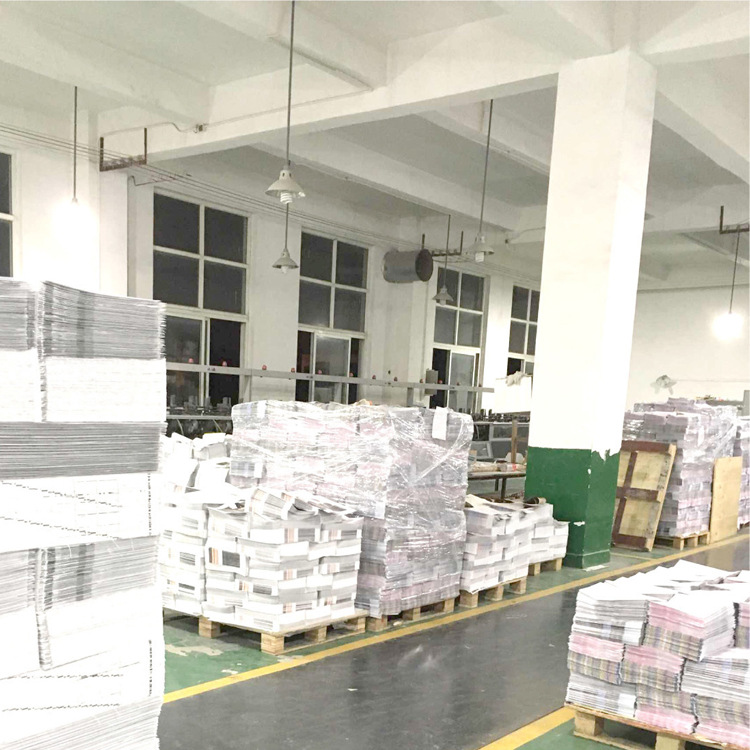 工廠設計創意產品目錄宣傳廣告頁彩色異形燙金雙膠紙三折頁印刷